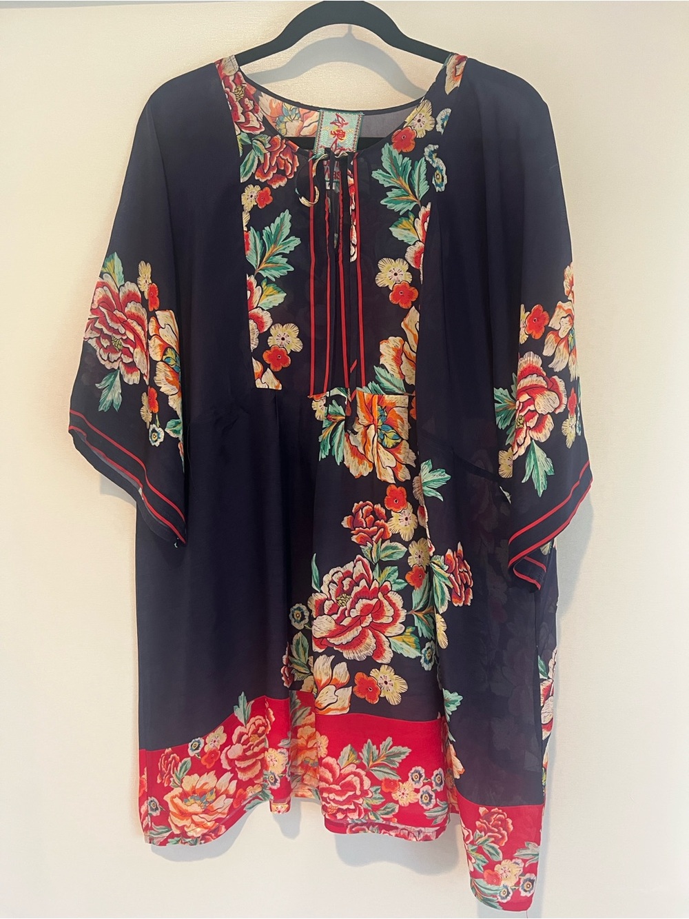 Johnny Was Peonies Floral Tunic Peasant Blouse Kimono Sleeve Black Red Size M
